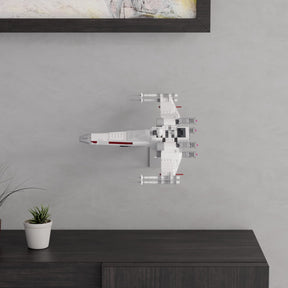 kipp-wandhalterung-fuer-lego-75301-shop-the-look
