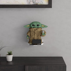 Wandhalterung kompatibel mit LEGO Star Wars 75318 Mandalorian Das Kind